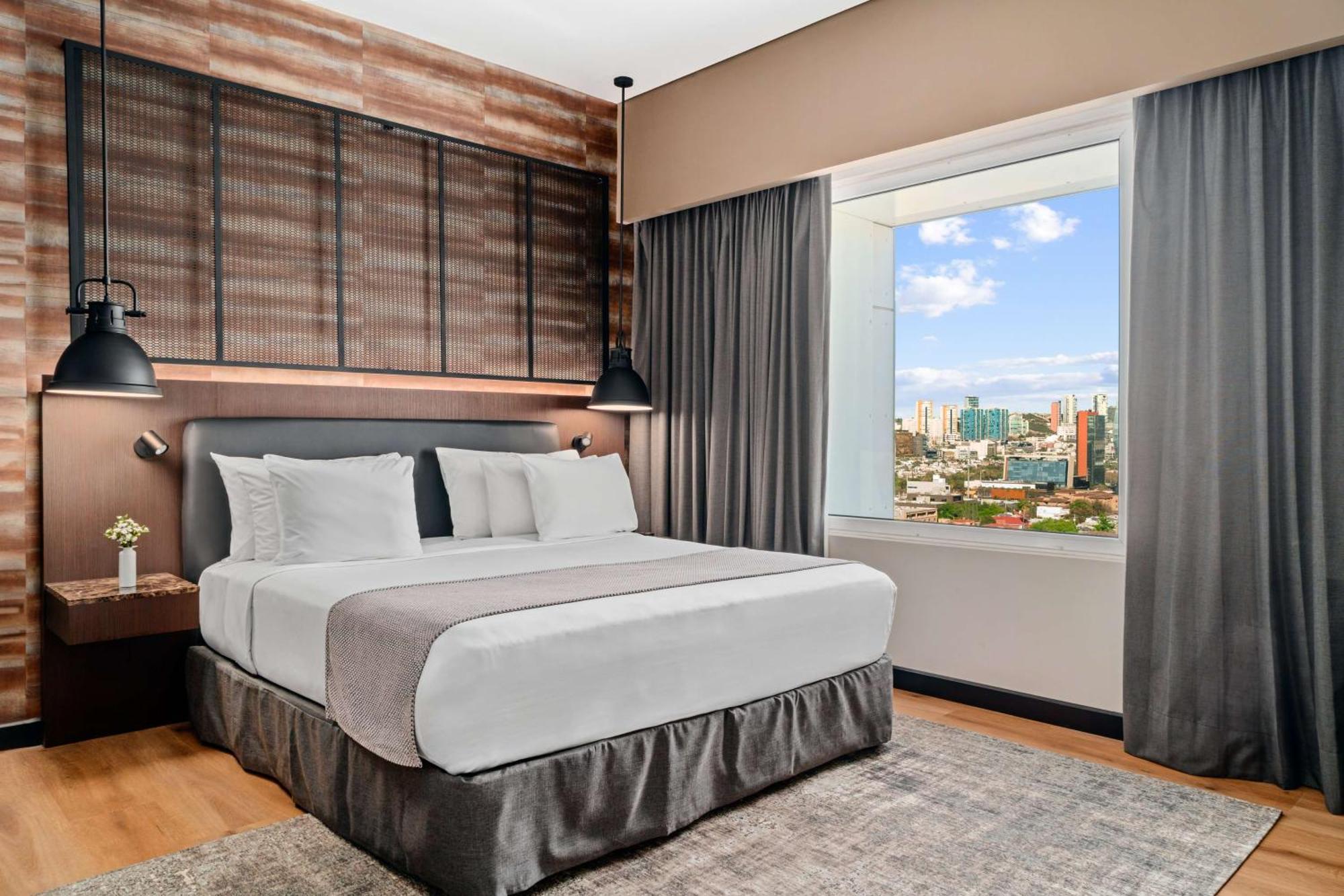 Hotel Nh Collection Monterrey San Pedro San Pedro Garza Garcia Esterno foto